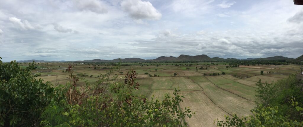 Vue panoramique depuis le temple Kanchanaburi